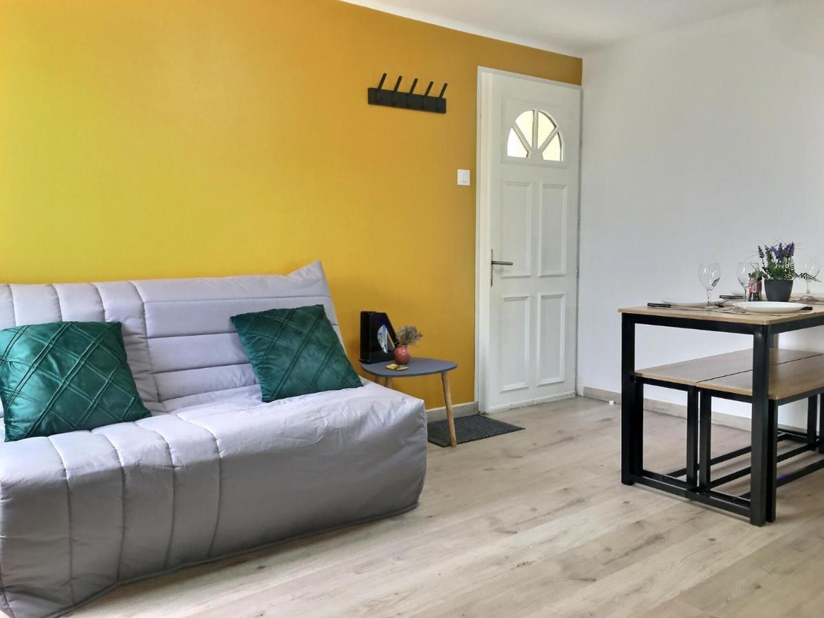 Bleu Lavande 1 - Appartement Cosy Ambiance Village Istres Bagian luar foto
