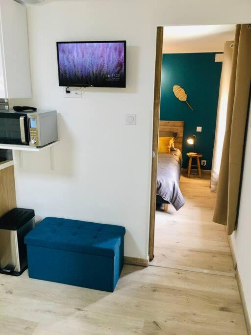 Bleu Lavande 1 - Appartement Cosy Ambiance Village Istres Bagian luar foto