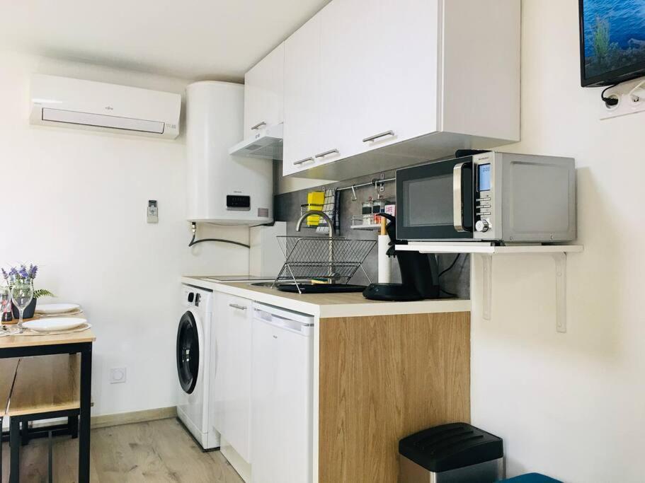 Bleu Lavande 1 - Appartement Cosy Ambiance Village Istres Bagian luar foto